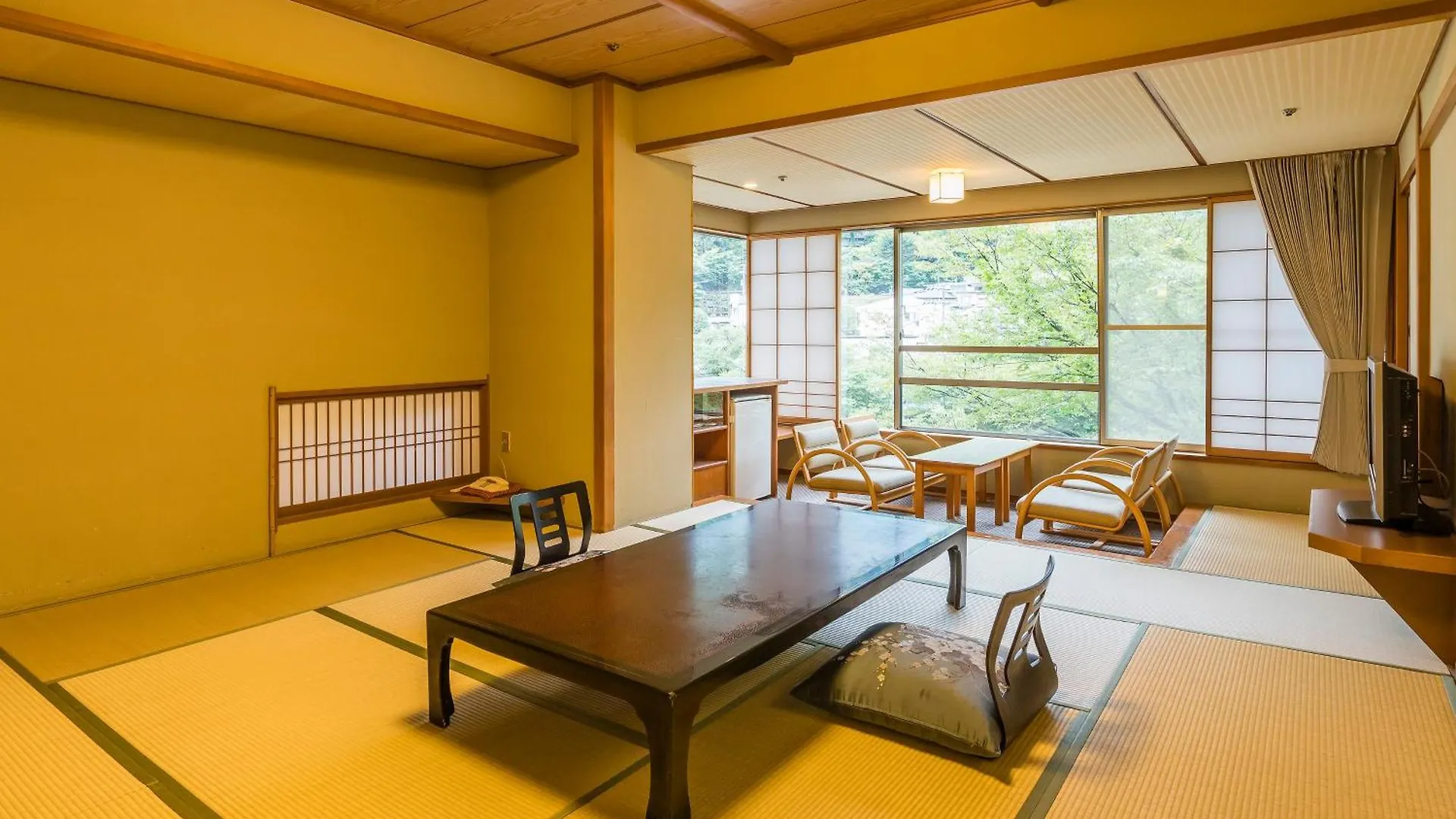 箱根河鹿庄酒店