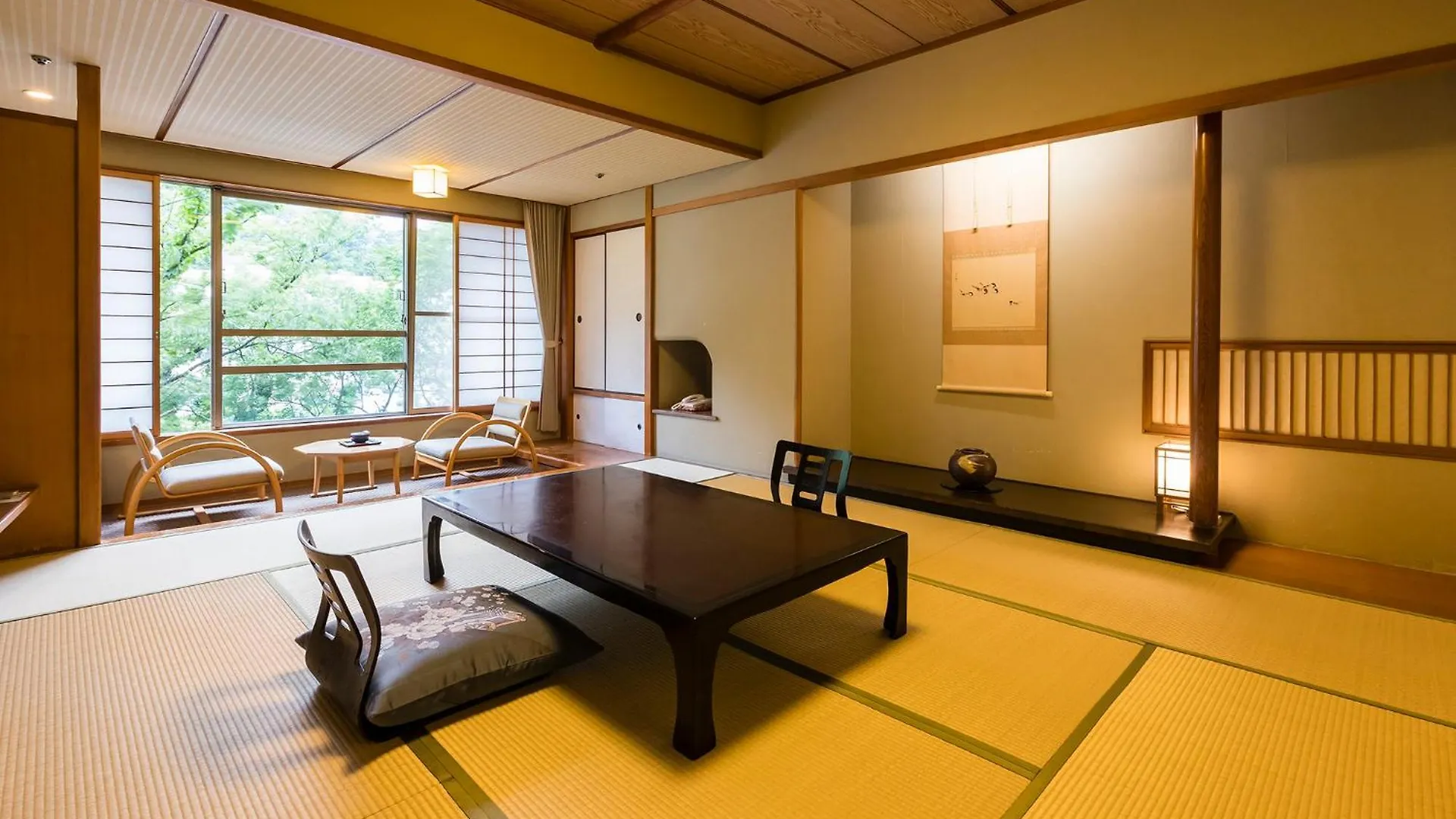 Hakone Yumoto Onsen Hotel Kajikaso Japão
