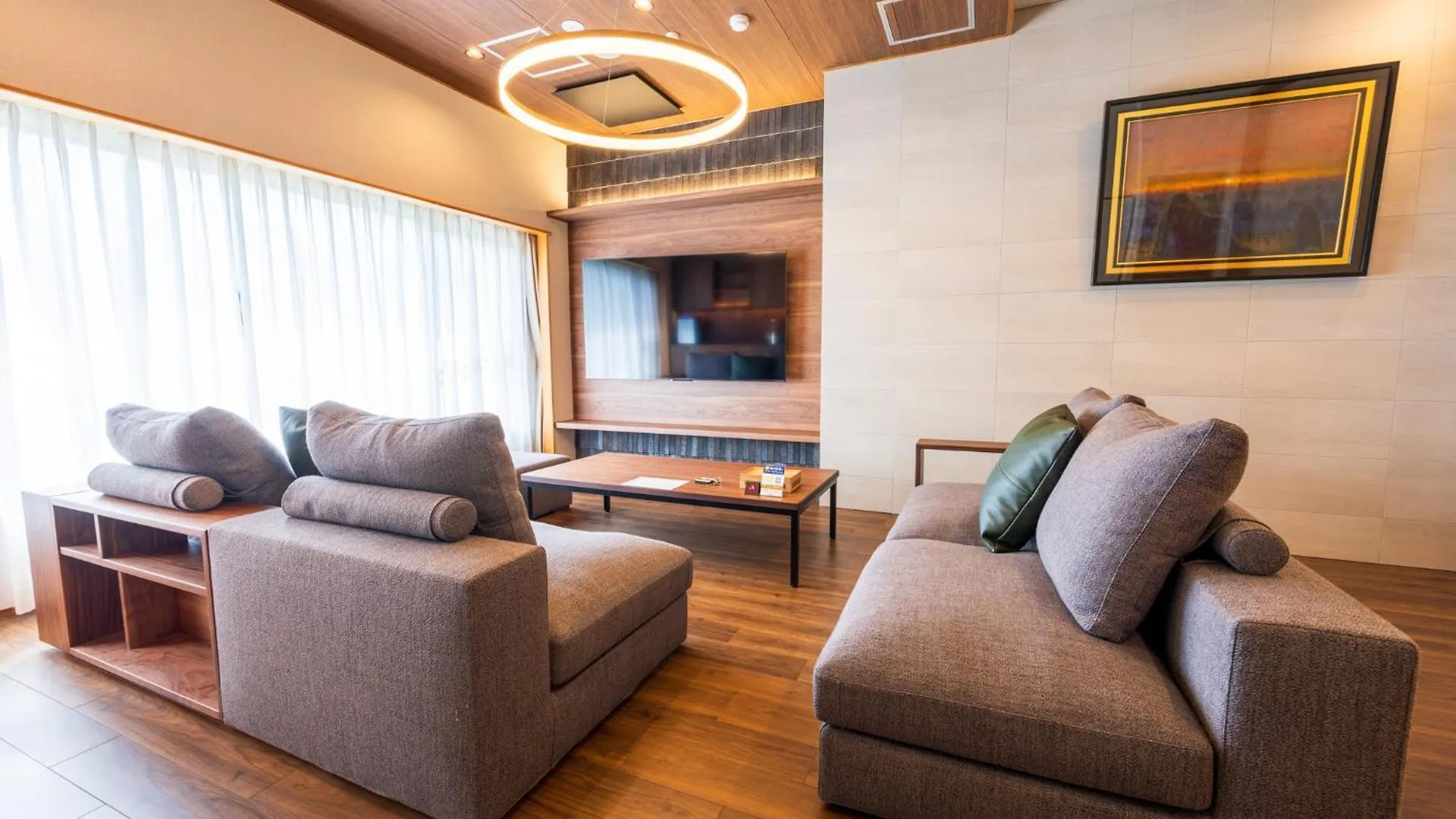 Hakone Yumoto Onsen Hotel Kajikaso 4*,