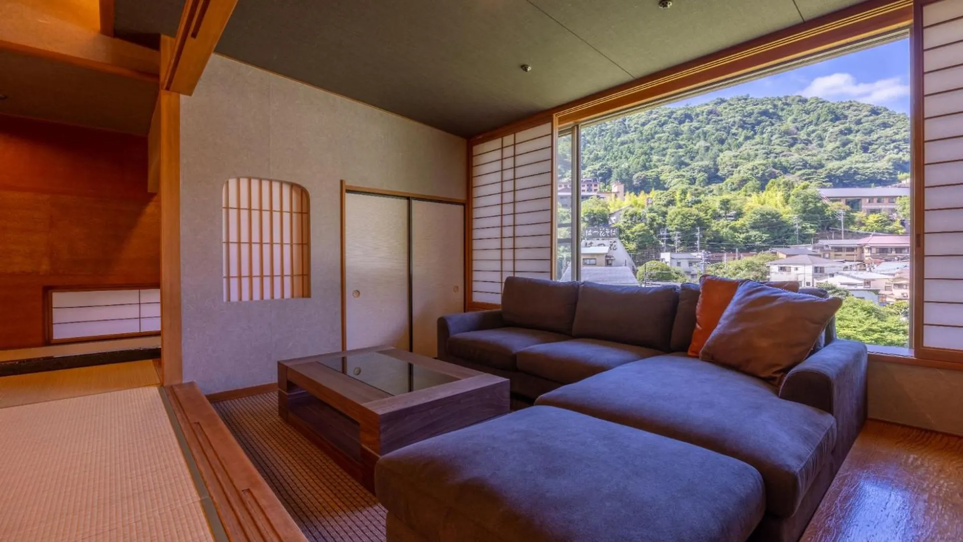 Hakone Yumoto Onsen Hotel Kajikaso Japão